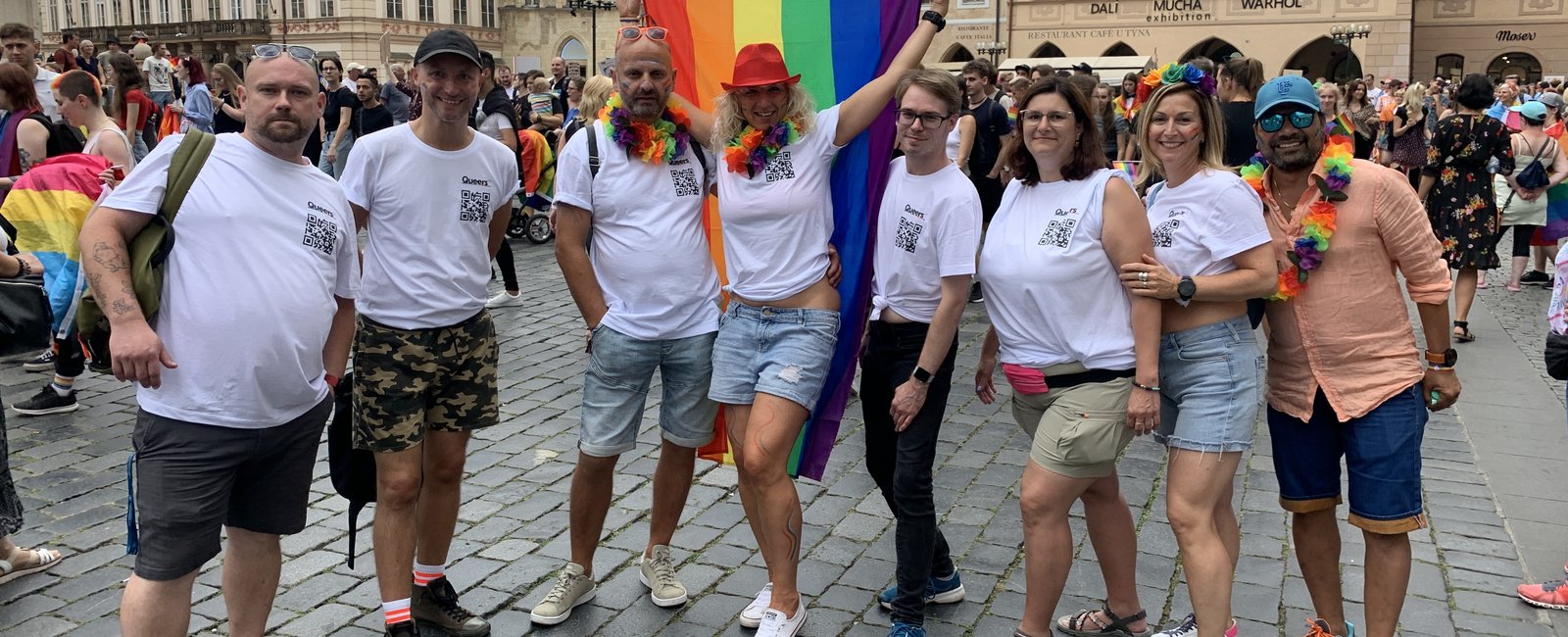 Zjist�te co se d�je kolem v�s, kam zaj�t za z�bavou, kde potkat nov� p��tel�, kde a jak se zapojit do �esk� LGBT komunity, �i kde vyhledat pomoc p�i slo�it�ch �ivotn�ch situac�ch.